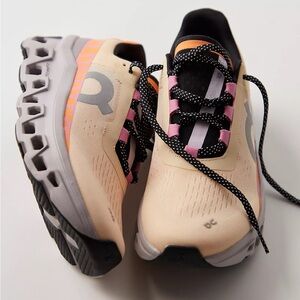 NWOT NEVER worn cloudmonsters